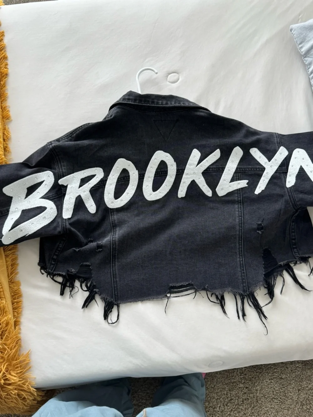 Trio Urban Brooklyn cropped black denim jacket S/M - Picture 3 of 5